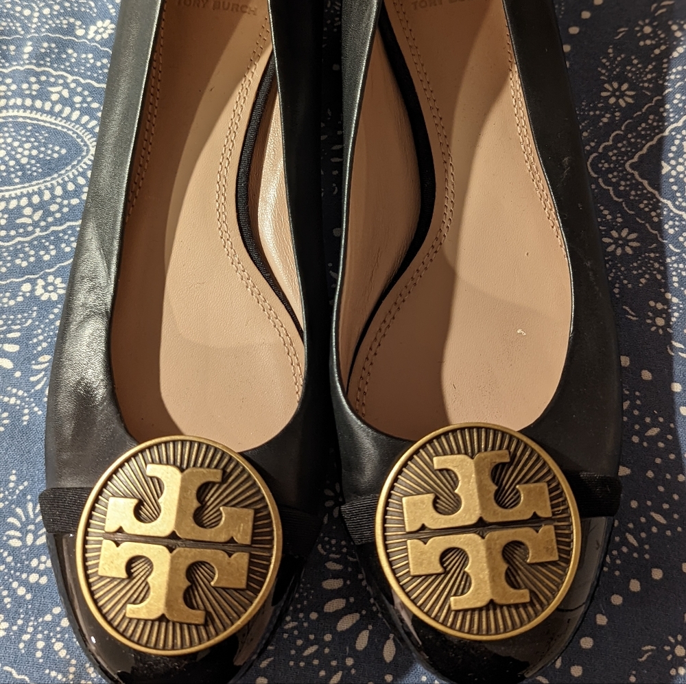 Tory Burch cap toe shoes